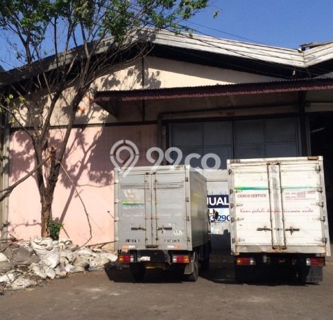 AREA TERSIBUK! Gudang Kawasan Benowo, Luas 380m2m², Potensi Tinggi AREA TERSIBUK! Gudang Kawasan Benowo, Luas 380m2m², Potensi Tinggi