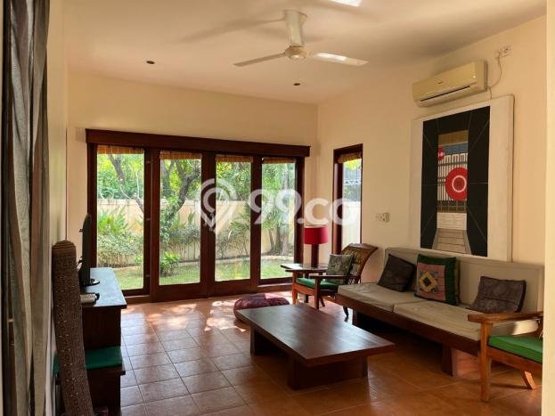 Rumah area , 2 KT, Dekat Pusat Kota, LT 280m2m² LB 150m2m² Rumah area , 2 KT, Dekat Pusat Kota, LT 280m2m² LB 150m2m²