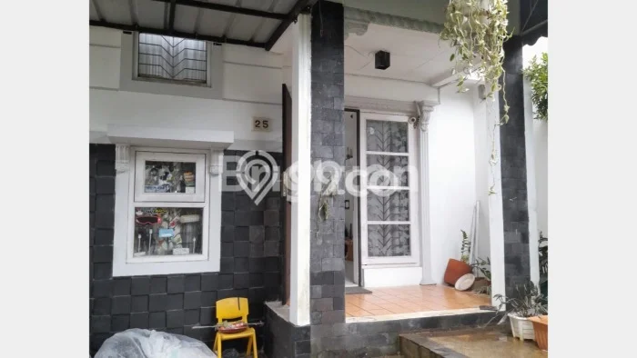 Dijual Rumah 3 Kamar Lokasi Strategis Bagus dan Strategis di Sawangan Dijual Rumah 3 Kamar Lokasi Strategis Bagus dan Strategis di Sawangan