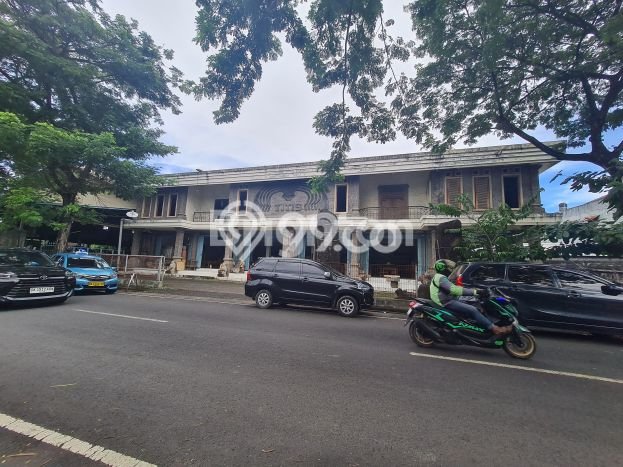 Ruko Disewa di Kuta, Badung, LT 1500m2 / LB 1200m2 Ruko Disewa di Kuta, Badung, LT 1500m2 / LB 1200m2