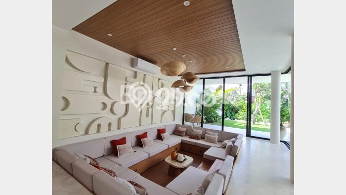 HOT DEAL! Vila di Kuta Utara, Area 575m2m², Area Prima HOT DEAL! Vila di Kuta Utara, Area 575m2m², Area Prima