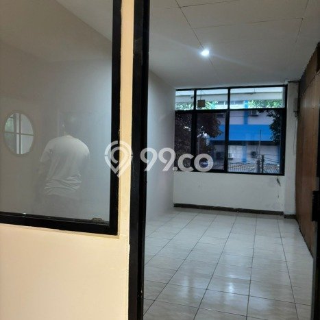 Ruko Area Bisnis Kawasan , Luas 700m2m², Posisi Prima Ruko Area Bisnis Kawasan , Luas 700m2m², Posisi Prima