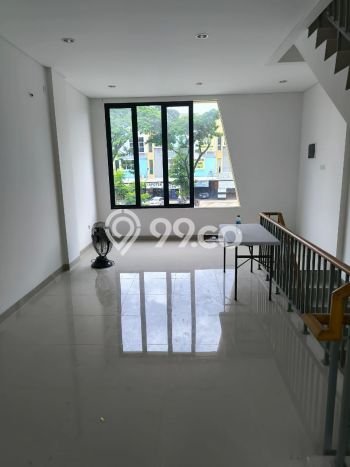 Ruko For Rent di Harapan Indah, Luas 88m², Lokasi Komersial, Jalan Utama Ruko For Rent di Harapan Indah, Luas 88m², Lokasi Komersial, Jalan Utama
