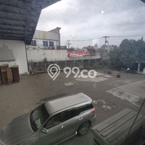 Unit Gudang Disewakan di Cikarang di Area Ramai & Strategis Unit Gudang Disewakan di Cikarang di Area Ramai & Strategis