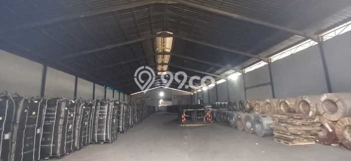 Gudang Disewakan di Kawasan Ramai Cilincing, Jakarta Utara Gudang Disewakan di Kawasan Ramai Cilincing, Jakarta Utara