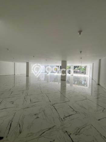 Area Ramai! Ruko Dijual di Duren Sawit untuk Bisnis Luas Bangunan 1600m2 Area Ramai! Ruko Dijual di Duren Sawit untuk Bisnis Luas Bangunan 1600m2