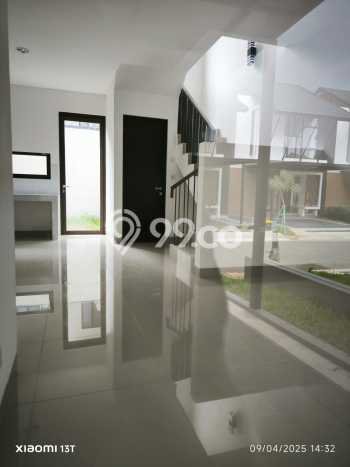 HUNIAN IMPIAN! Rumah area Cakung, 2 KT, Free Banjir, LT 102m² LB 69m² HUNIAN IMPIAN! Rumah area Cakung, 2 KT, Free Banjir, LT 102m² LB 69m²