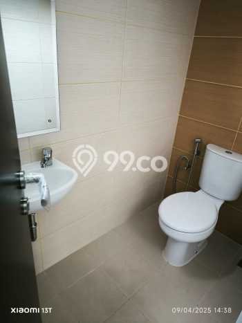 HUNIAN IMPIAN! Rumah area Cakung, 2 KT, Free Banjir, LT 102m² LB 69m² HUNIAN IMPIAN! Rumah area Cakung, 2 KT, Free Banjir, LT 102m² LB 69m²