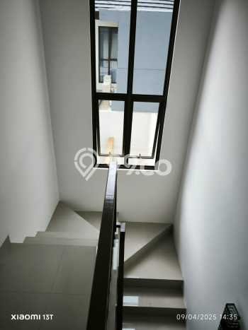 HUNIAN IMPIAN! Rumah area Cakung, 2 KT, Free Banjir, LT 102m² LB 69m² HUNIAN IMPIAN! Rumah area Cakung, 2 KT, Free Banjir, LT 102m² LB 69m²