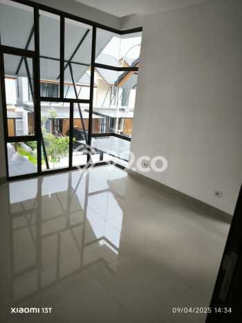 HUNIAN IMPIAN! Rumah area Cakung, 2 KT, Free Banjir, LT 102m² LB 69m² HUNIAN IMPIAN! Rumah area Cakung, 2 KT, Free Banjir, LT 102m² LB 69m²