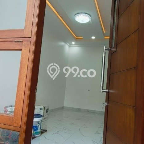 Rumah Luas Asri 3 KT Siap Pakai di Pondok Bambu Jakarta Timur Rumah Luas Asri 3 KT Siap Pakai di Pondok Bambu Jakarta Timur