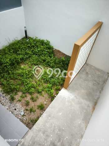 HUNIAN IMPIAN! Rumah area Cakung, 2 KT, Free Banjir, LT 102m² LB 69m² HUNIAN IMPIAN! Rumah area Cakung, 2 KT, Free Banjir, LT 102m² LB 69m²