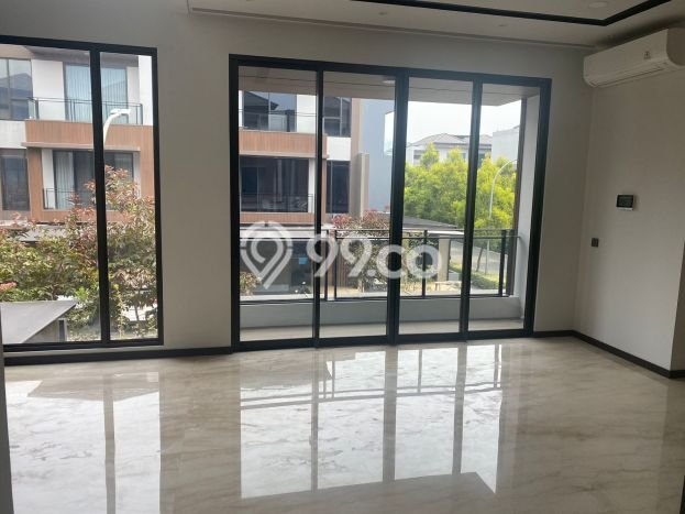 Dijual Rumah Premium dengan Fasilitas Sekitar Lengkap di BSD, Tangerang Selatan Dijual Rumah Premium dengan Fasilitas Sekitar Lengkap di BSD, Tangerang Selatan
