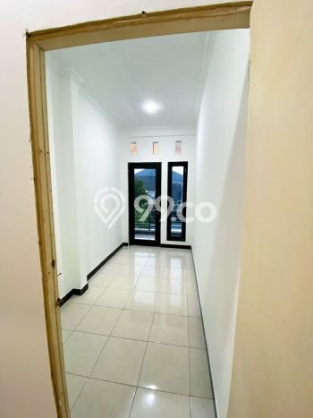 Jual Rumah Mewah Elegan Dengan View Eksklusif di Bintaro, Tangerang Selatan Jual Rumah Mewah Elegan Dengan View Eksklusif di Bintaro, Tangerang Selatan
