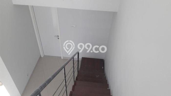 For Sale Rumah Mewah Exclusive di Pondok Aren, Tangerang Selatan For Sale Rumah Mewah Exclusive di Pondok Aren, Tangerang Selatan