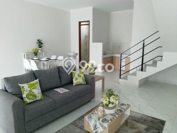 Rumah Modern Minimalis 4 KT Siap Huni di Batununggal Rumah Modern Minimalis 4 KT Siap Huni di Batununggal