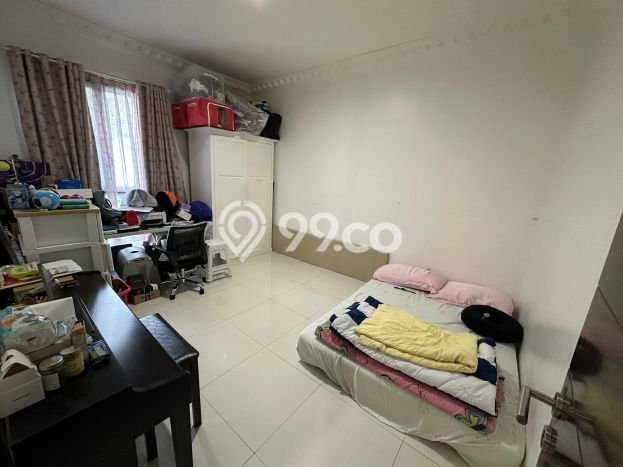Rumah Mewah Siap Huni LT 240m2 di Cakung, Jakarta Timur Rumah Mewah Siap Huni LT 240m2 di Cakung, Jakarta Timur