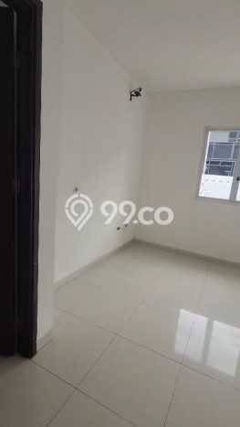 Rumah Bagus Siap Pakai Di Cakung Luas 240m2 Lokasi Strategis Rumah Bagus Siap Pakai Di Cakung Luas 240m2 Lokasi Strategis