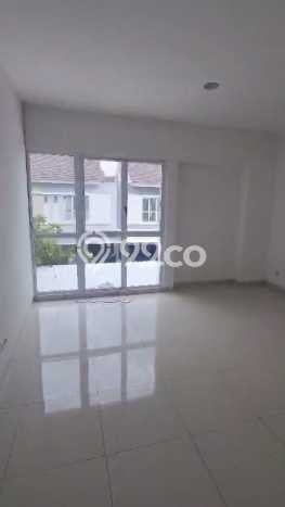 Rumah Bagus Siap Pakai Di Cakung Luas 240m2 Lokasi Strategis Rumah Bagus Siap Pakai Di Cakung Luas 240m2 Lokasi Strategis