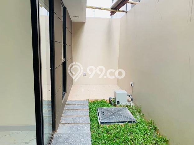 Dijual Rumah Mewah Exclusive di Cakung, Jakarta Timur Dijual Rumah Mewah Exclusive di Cakung, Jakarta Timur