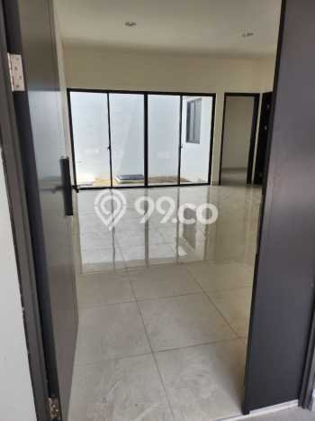 For Sale Rumah Mewah Exclusive di Cakung, Jakarta Timur For Sale Rumah Mewah Exclusive di Cakung, Jakarta Timur