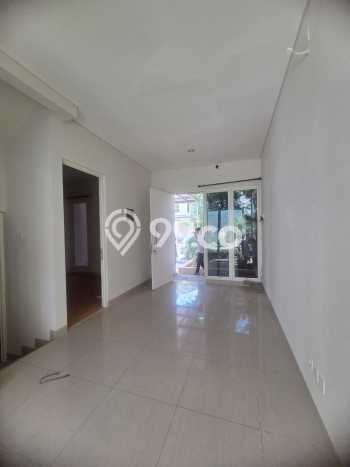 Rumah Luas Asri 3 KT Siap Pakai di Harapan Indah Bekasi Rumah Luas Asri 3 KT Siap Pakai di Harapan Indah Bekasi