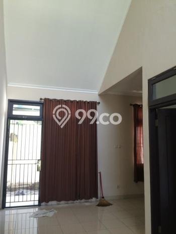 For Sale Hunian Rumah Nyaman 4 KT di Jababeka, Bekasi For Sale Hunian Rumah Nyaman 4 KT di Jababeka, Bekasi