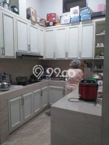 Siap Huni Rumah Mewah 6 Kamar di Duren Sawit Dekat ke Mana Saja Siap Huni Rumah Mewah 6 Kamar di Duren Sawit Dekat ke Mana Saja