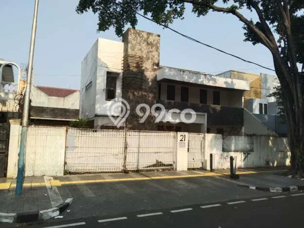 Dijual Rumah Mewah Megah Dengan View Eksklusif di Rawamangun, Jakarta Timur Dijual Rumah Mewah Megah Dengan View Eksklusif di Rawamangun, Jakarta Timur