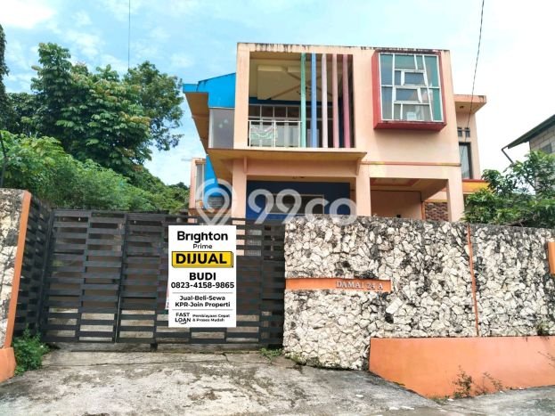 Rumah Menguntungkan di Samarinda Ilir, Dekat Kawasan Bisnis, Samarinda - 5 Kamar Tidur Rumah Menguntungkan di Samarinda Ilir, Dekat Kawasan Bisnis, Samarinda - 5 Kamar Tidur