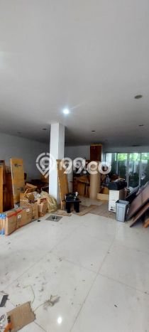 Rumah Strategis Modern Lb 306m2 di Sungai Pinang, Samarinda Rumah Strategis Modern Lb 306m2 di Sungai Pinang, Samarinda