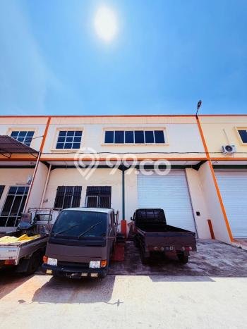 Unit Gudang disewakan di Batu Ampar Batam dengan LT 324m2 / LB 341m2 Unit Gudang disewakan di Batu Ampar Batam dengan LT 324m2 / LB 341m2