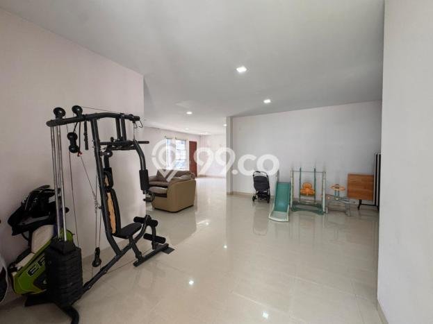 For Sale! Premium House LT 224m2 Desain Elegan di Batam Centre For Sale! Premium House LT 224m2 Desain Elegan di Batam Centre