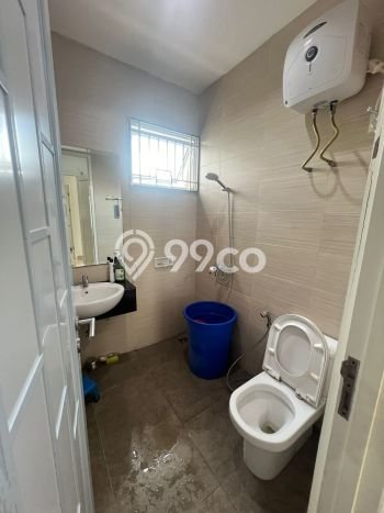 For Sale! Luxury House LT 160m2 Desain Modern di Batam Centre For Sale! Luxury House LT 160m2 Desain Modern di Batam Centre