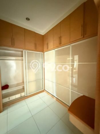 For Sale! Premium House LT 751m2 Desain Modern di Batam Centre For Sale! Premium House LT 751m2 Desain Modern di Batam Centre