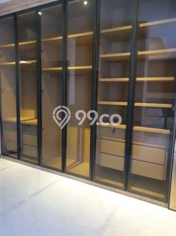 Rumah Luxury Modern Tanpa Renovasi di Citraland Surabaya Rumah Luxury Modern Tanpa Renovasi di Citraland Surabaya