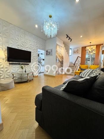 BEST INVESTMENT! Rumah di , LT 132m2m² Bangunan 200m2m² BEST INVESTMENT! Rumah di , LT 132m2m² Bangunan 200m2m²