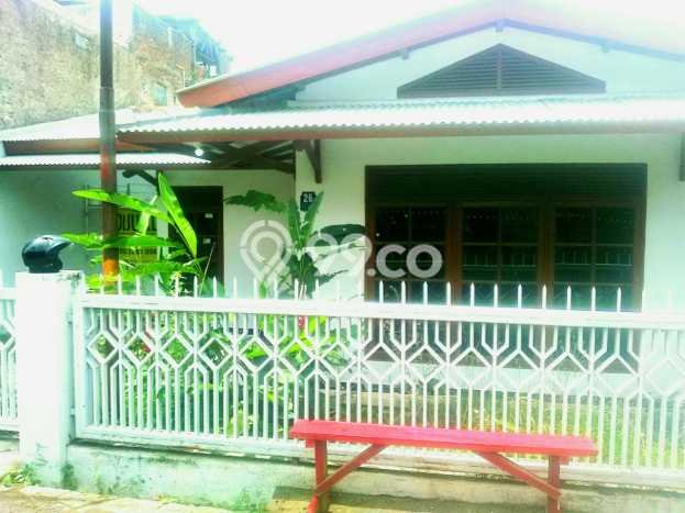 Rumah Modern 4 Kamar LT 200m2 di Gunung Batu Rumah Modern 4 Kamar LT 200m2 di Gunung Batu