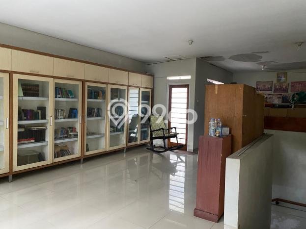 Dijual Rumah Luas Elegan Dengan View Cantik di Sayap Dago, Bandung Dijual Rumah Luas Elegan Dengan View Cantik di Sayap Dago, Bandung