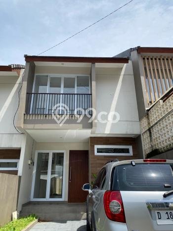 Rumah Luas Asri 3 KT Siap Huni di Ciwaruga Bandung Rumah Luas Asri 3 KT Siap Huni di Ciwaruga Bandung
