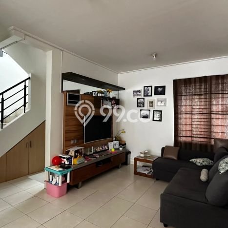 Hunian Eksklusif Dijual LT 144m2 di Gading Serpong Serenade Lake, Tangerang Hunian Eksklusif Dijual LT 144m2 di Gading Serpong Serenade Lake, Tangerang