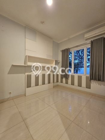 Dijual Rumah Premium dengan Fasilitas Sekitar Komplit di Alam Sutera, Tangerang Dijual Rumah Premium dengan Fasilitas Sekitar Komplit di Alam Sutera, Tangerang