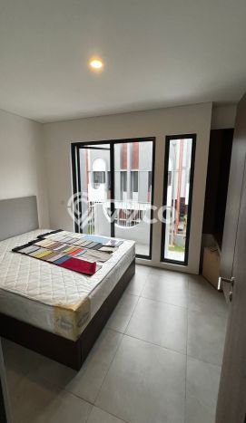 Hunian Cantik Minimalis Lb 77m2 di BSD, Tangerang Hunian Cantik Minimalis Lb 77m2 di BSD, Tangerang