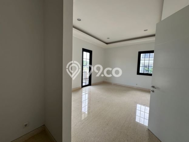 Hunian Mewah Dijual LT 320m2 di Alam Sutera, Tangerang Hunian Mewah Dijual LT 320m2 di Alam Sutera, Tangerang