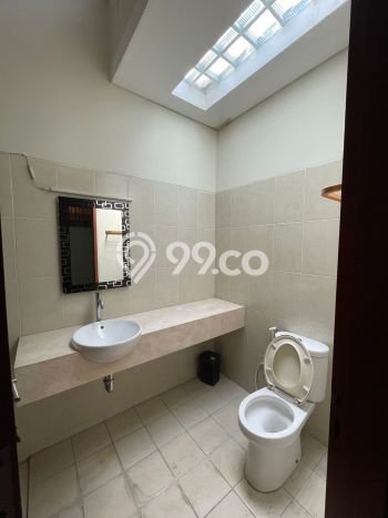 Rumah Mewah Siap Huni LT 112m2 di Kelapa Gading, Jakarta Utara Rumah Mewah Siap Huni LT 112m2 di Kelapa Gading, Jakarta Utara