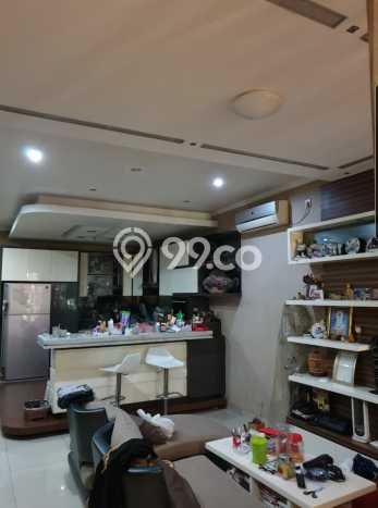 Siap Huni Rumah Mewah 4 Kamar di Puri Mansion Dekat ke Mana Saja Siap Huni Rumah Mewah 4 Kamar di Puri Mansion Dekat ke Mana Saja