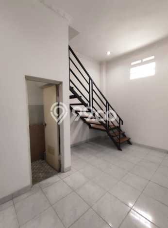 Rumah Strategis Minimalis Lb 100m2 di BSD Nusaloka, Tangerang Rumah Strategis Minimalis Lb 100m2 di BSD Nusaloka, Tangerang