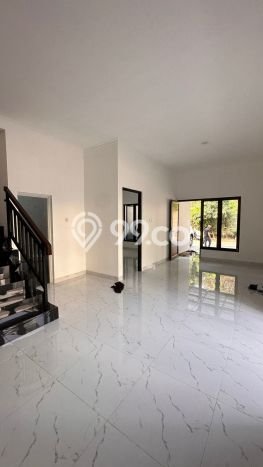 Jual Rumah Favorit Siap Huni LB 148m2 di Tangerang, Tangerang Jual Rumah Favorit Siap Huni LB 148m2 di Tangerang, Tangerang