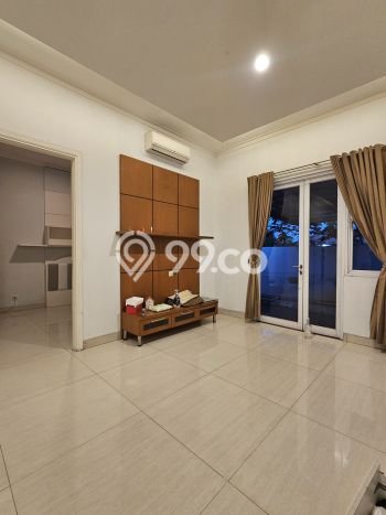 Dijual Rumah Premium dengan Fasilitas Sekitar Komplit di Alam Sutera, Tangerang Dijual Rumah Premium dengan Fasilitas Sekitar Komplit di Alam Sutera, Tangerang