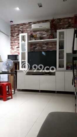 Rumah Elit Modern Tanpa Renovasi di Green Lake City Jakarta Barat Rumah Elit Modern Tanpa Renovasi di Green Lake City Jakarta Barat